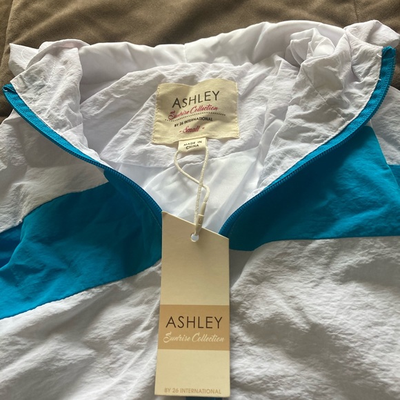 Jacket - Picture 3 of 3